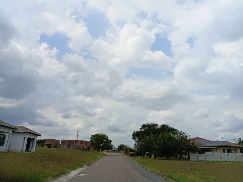 A Blank Canvas Waiting For You. - Photo 5