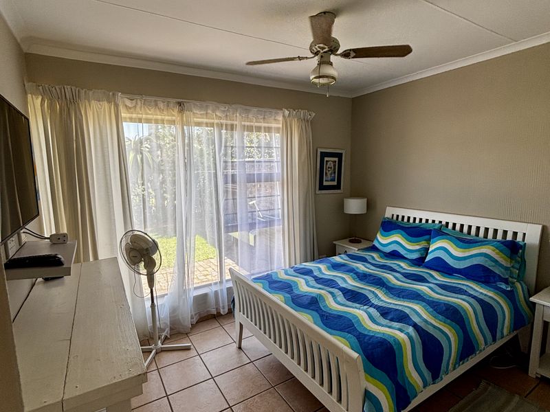 Charming Two-Bedroom Home in Secure Riverside Estate in Plettenberg Bay - Photo 5