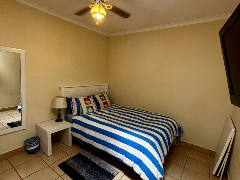 Charming Two-Bedroom Home in Secure Riverside Estate in Plettenberg Bay - Photo 6