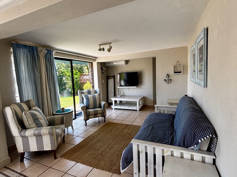 Charming Two-Bedroom Home in Secure Riverside Estate in Plettenberg Bay - Photo 2