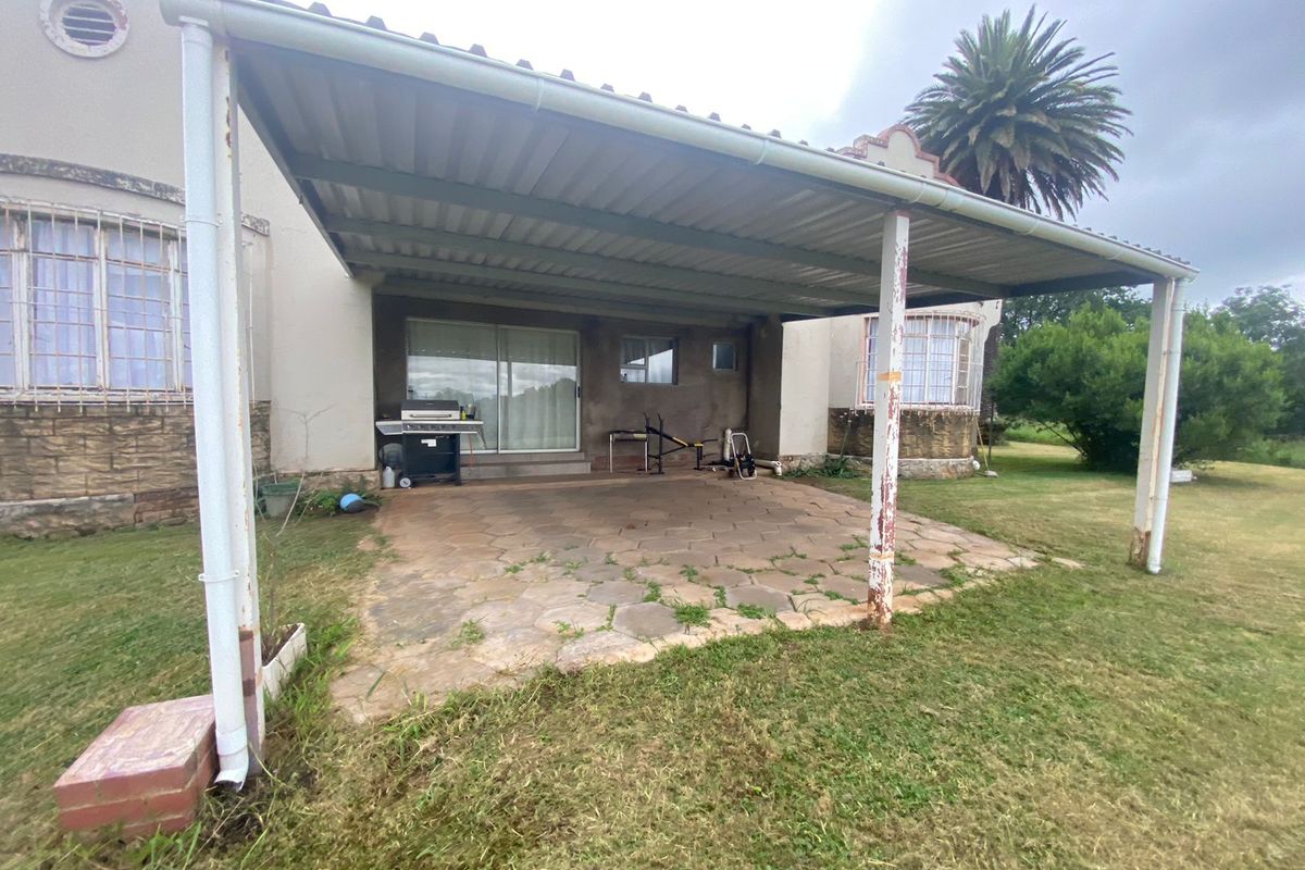 Glenside Farm House - Photo 3