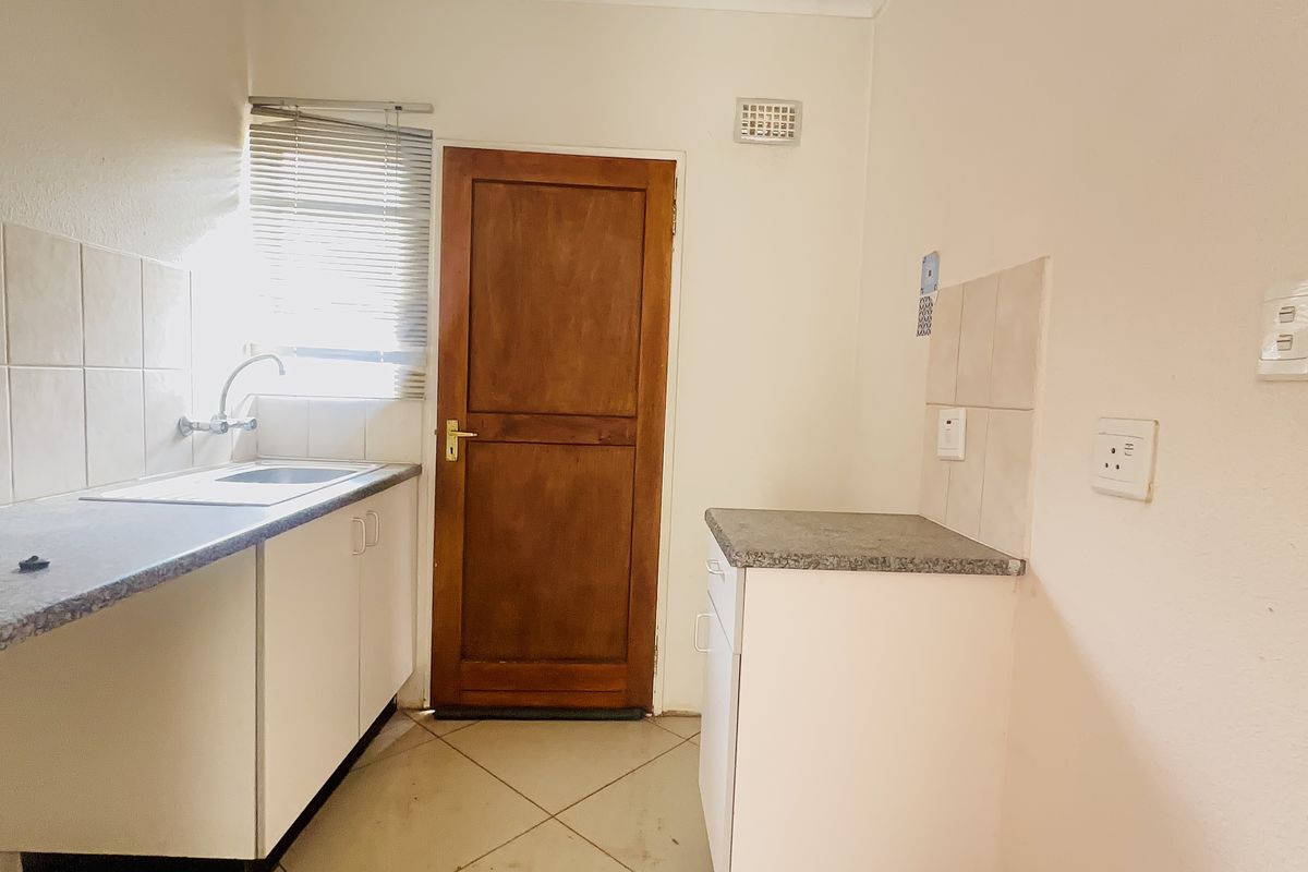 Affordable Gem with Big Potential in Salfin - Photo 2