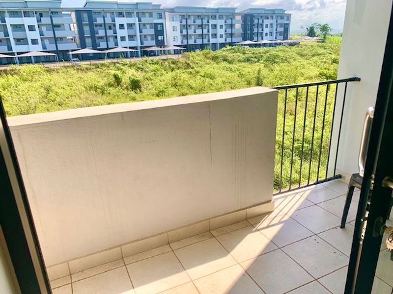 SITUATED IN A SOUGHT AFTER ESTATE ON  THE NORTH COAST 2 BEDROOM, 2 BATHROOM APARTMENT TO RENT - Photo 5