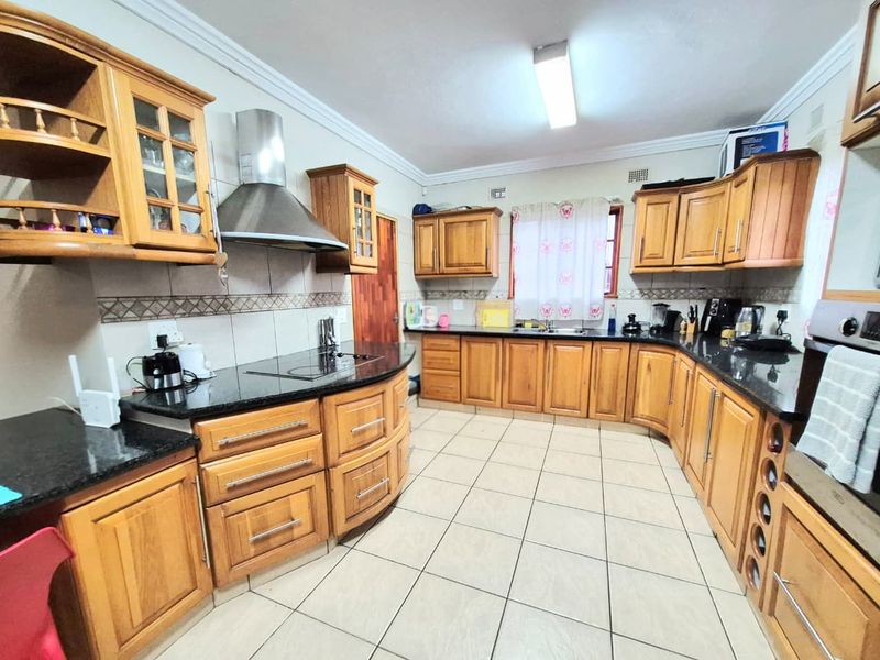 3-Bedroom Townhouse in Secure Complex with Private Garden – Empangeni - Photo 3