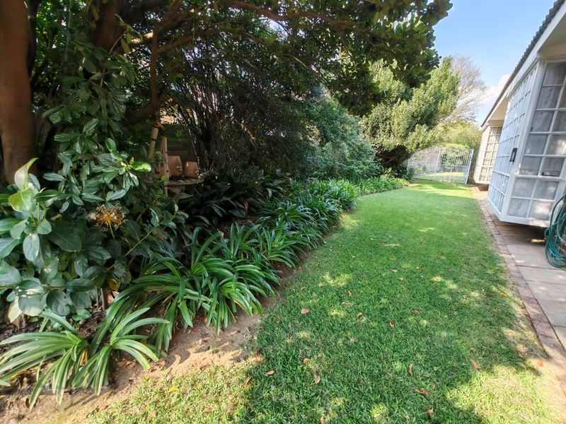 4 Bedroom House with  flatlets for Sale in Vaalpark - Photo 6