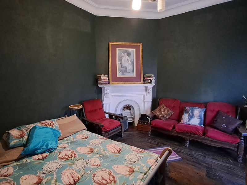 Charming 2-Bedroom Gem in the Heart of town – Perfect for First-Time Buyers or Investors - Photo 9