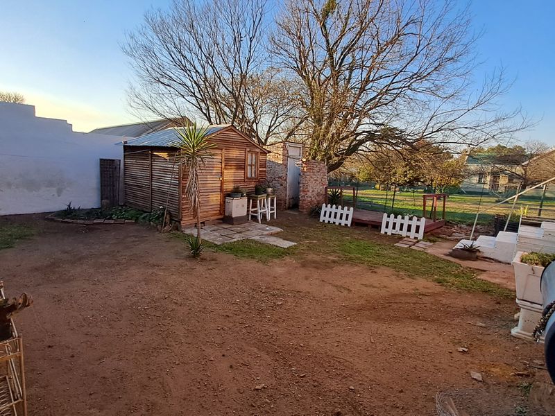 Charming 2-Bedroom Gem in the Heart of town – Perfect for First-Time Buyers or Investors - Photo 10