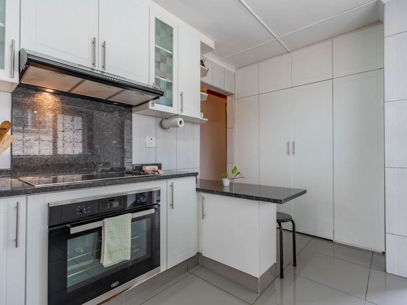 Your Cosy Dream Home Awaits you! - Photo 6