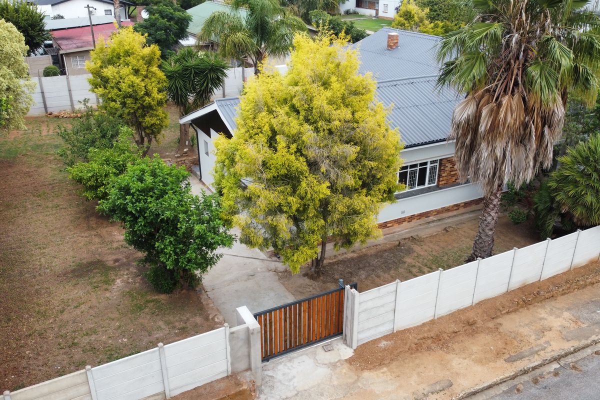 4 Bedroom House for sale in Riversdale - Photo 3