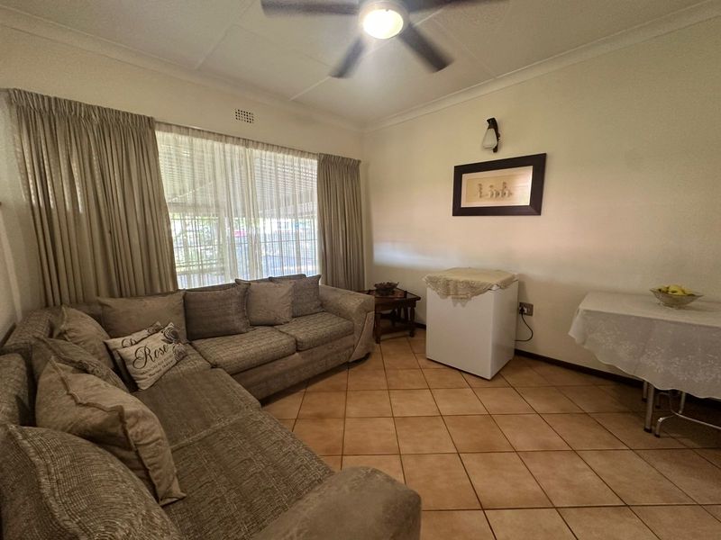 3-Bedroom Family Home with Granny Flat for Sale in Randhart - Photo 7