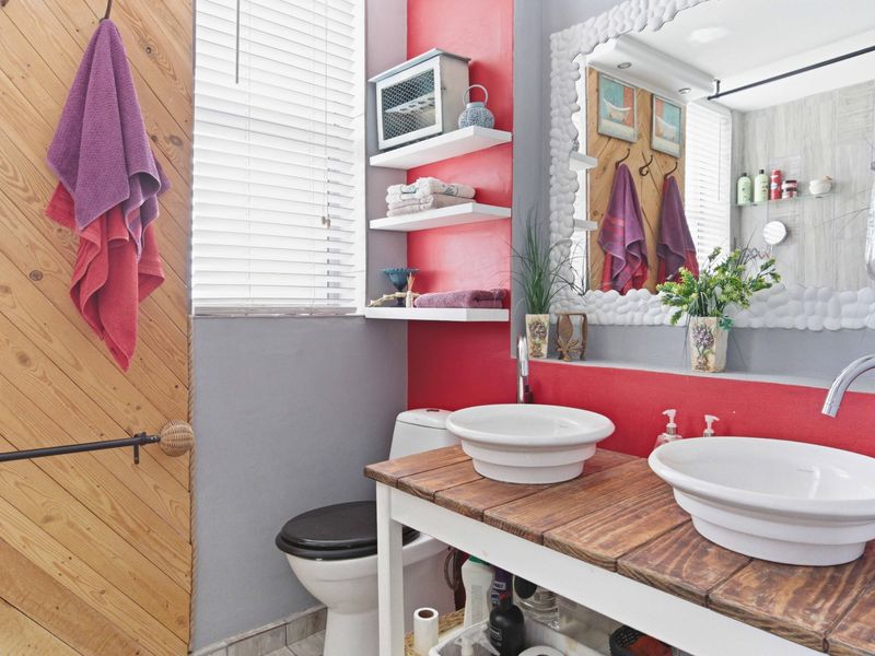 Luxury Non-Distressed Auction in Amanzimtoti - Bidding to start from R700 000 upwards!! - Photo 10