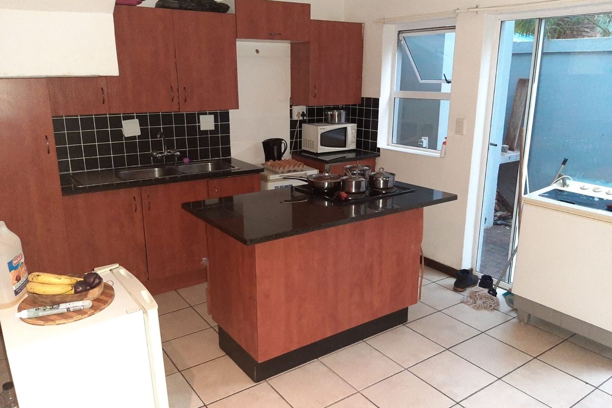 Well Located Duplex in Tranquil Pretoria North Setting - Photo 2