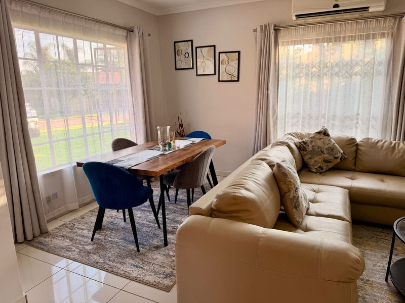 Beautiful Modern House Just for you - Photo 10