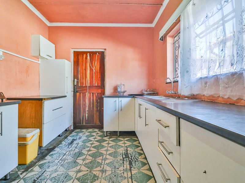 The Quiet Side of Korsten Starts Here - Photo 7