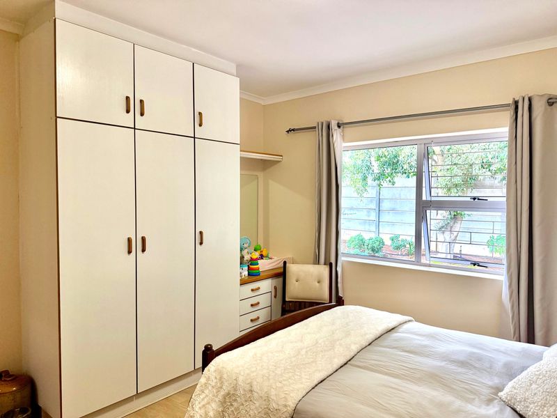 3 BEDROOM FAMILY HOME IN TAFELZICHT - Photo 8