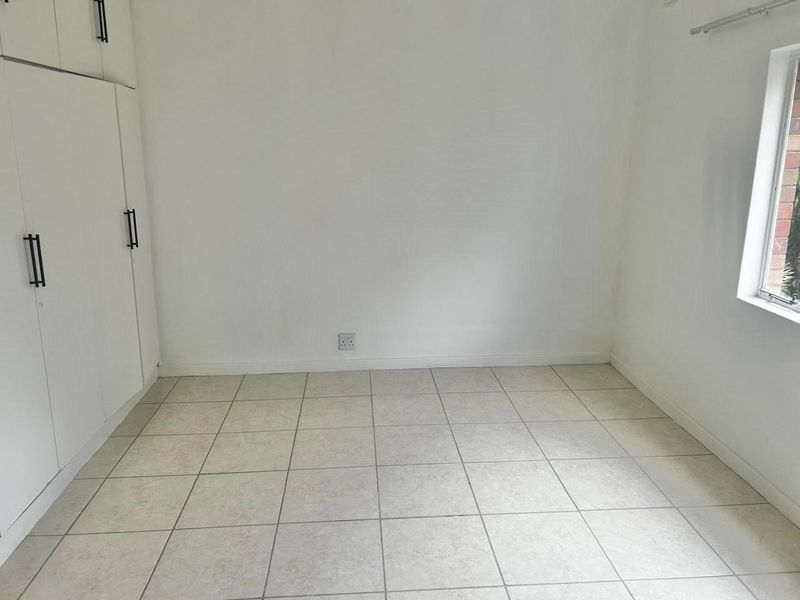 Musgrave 2 Bedroom Flat To Let - Photo 9