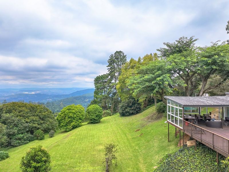 Family home with garden cottage - Photo 4