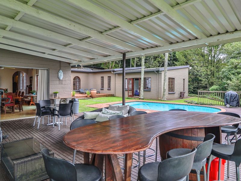 Family home with garden cottage - Photo 10