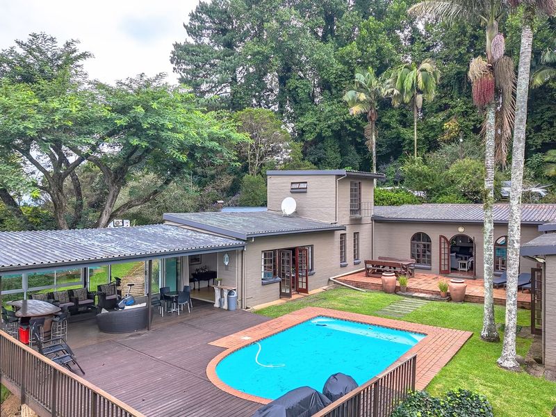 Family home with garden cottage - Photo 8