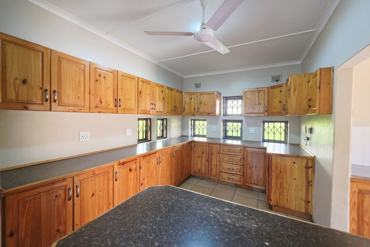 3 Bedroom House to Rent - Photo 3