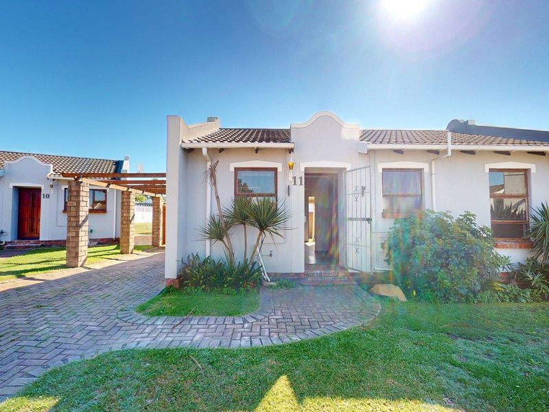 Cozy 2-Bedroom Townhouse in Kabega - Photo 3