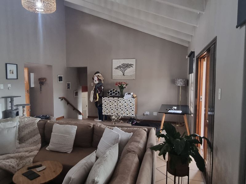 Delightul Sunny & Very Bright! - Photo 6