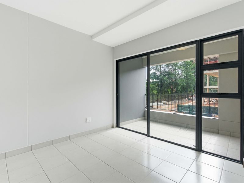 Modern 2-Bedroom - Photo 10