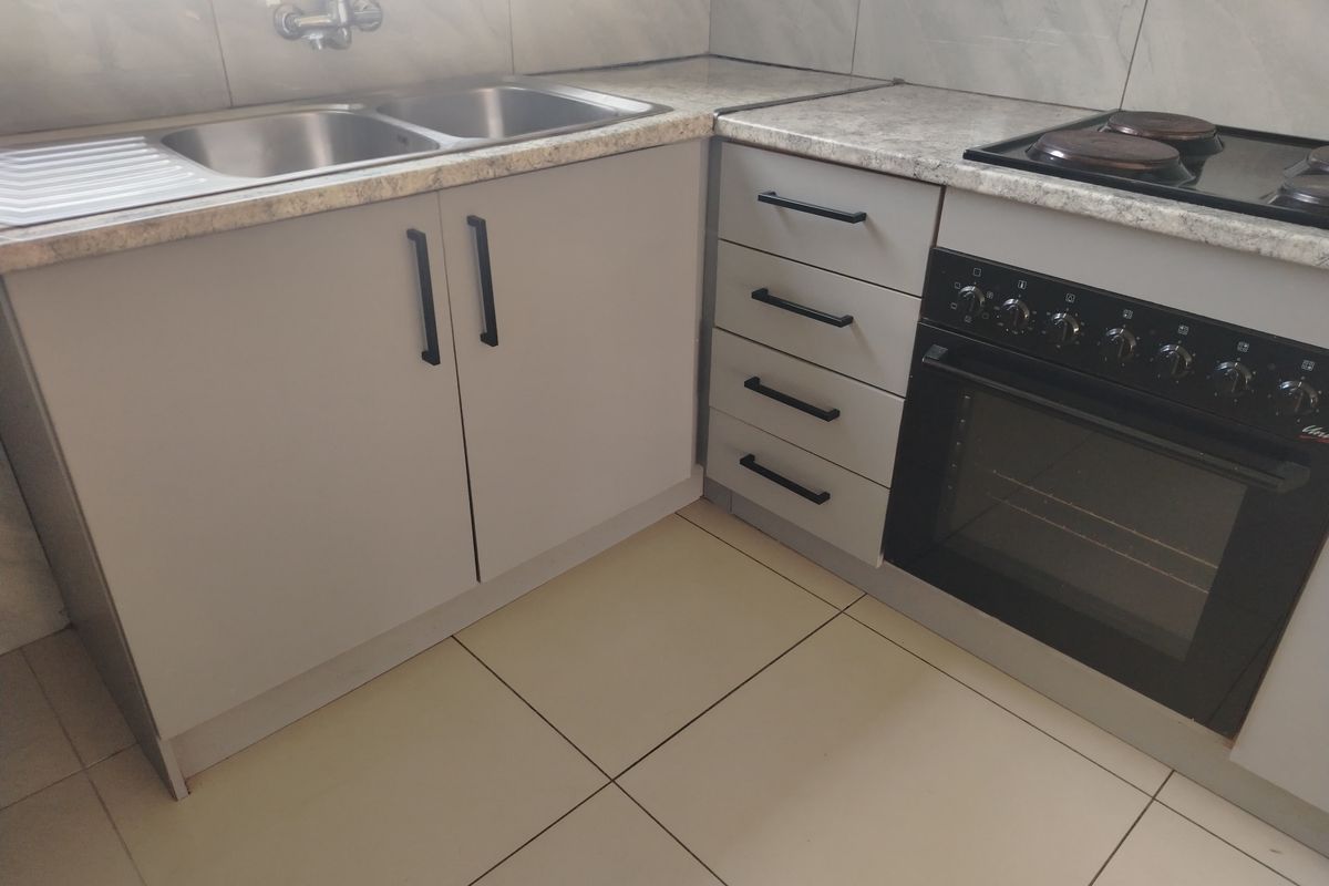 Flat Rental Monthly In Brakpan - Photo 3