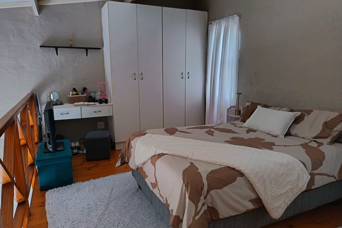 Humewood:   Popular Loft apartment in Humewood Gardens - Photo 3