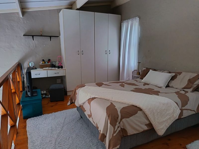 Humewood:   Popular Loft apartment in Humewood Gardens - Photo 3