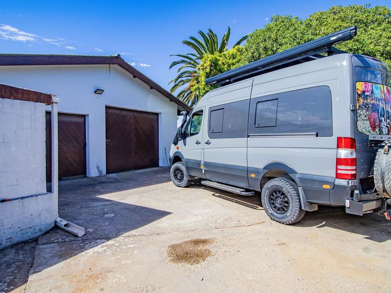 Langebaan - Midtown property - stone throw from beach - Photo 5