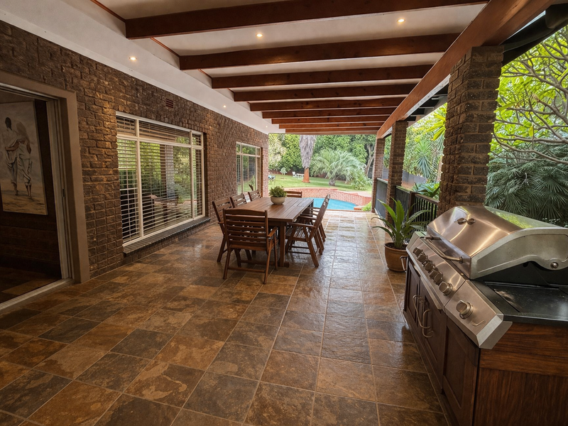 Spacious Family Living with Exceptional Entertainment & Garden Oasis - Photo 6