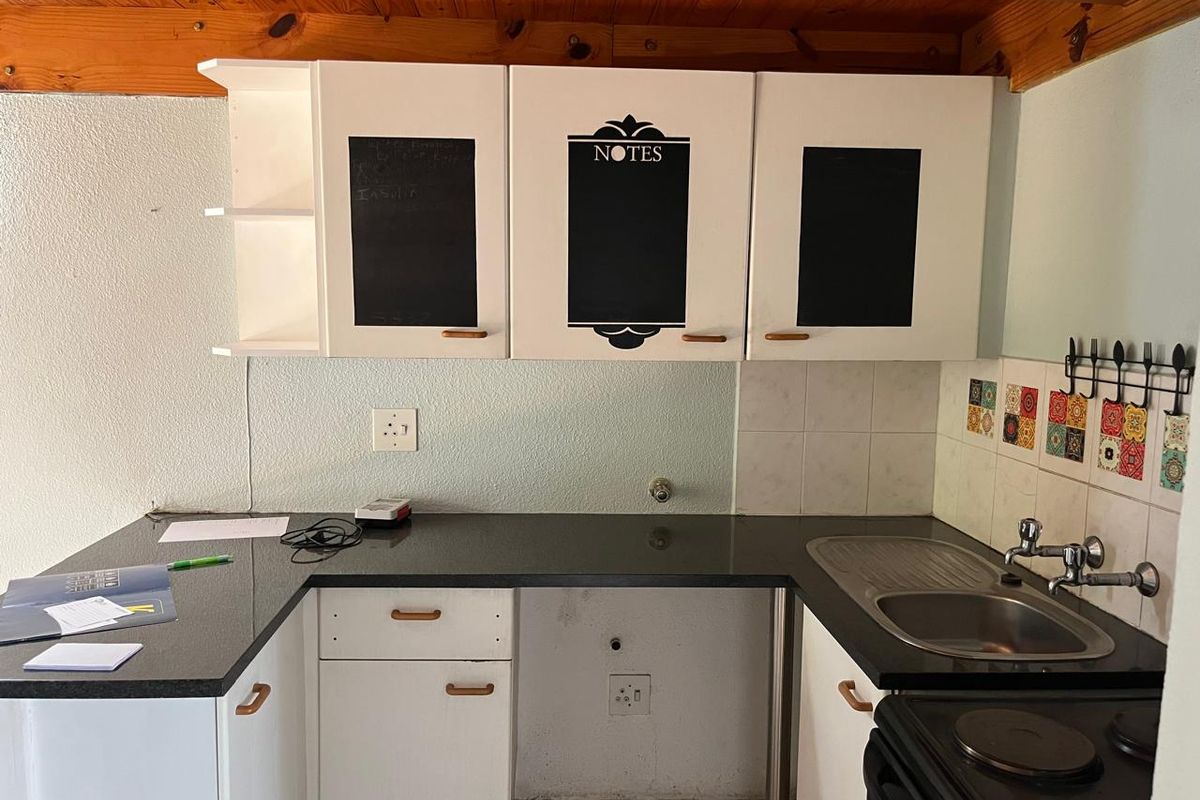 Cute and neat 45m2 2-bedroom townhouse situated within a sought-after boomed area - Photo 4