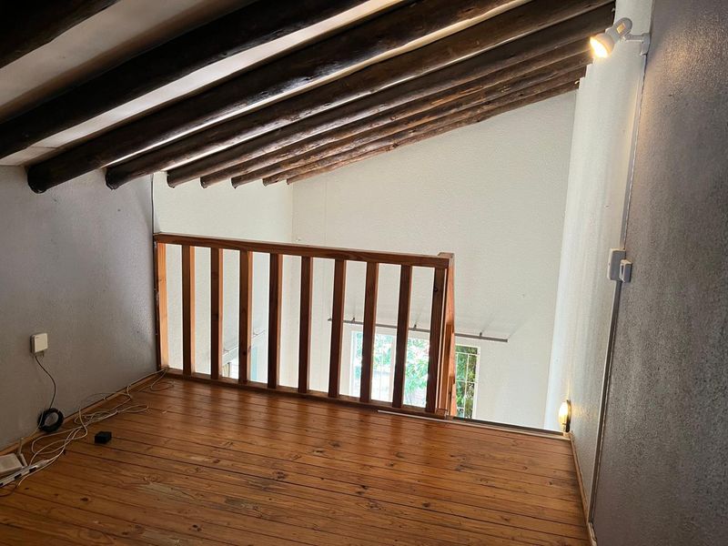 Cute and neat 45m2 2-bedroom townhouse situated within a sought-after boomed area - Photo 10