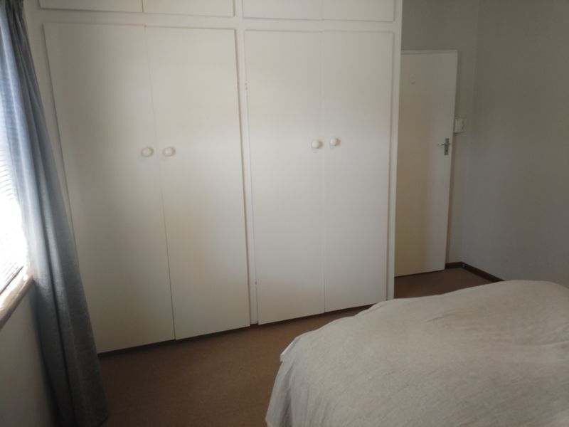 4 BEDROOM HOUSE  WITH FLATLET IN AMANDELRUG FOR SALE - Photo 8