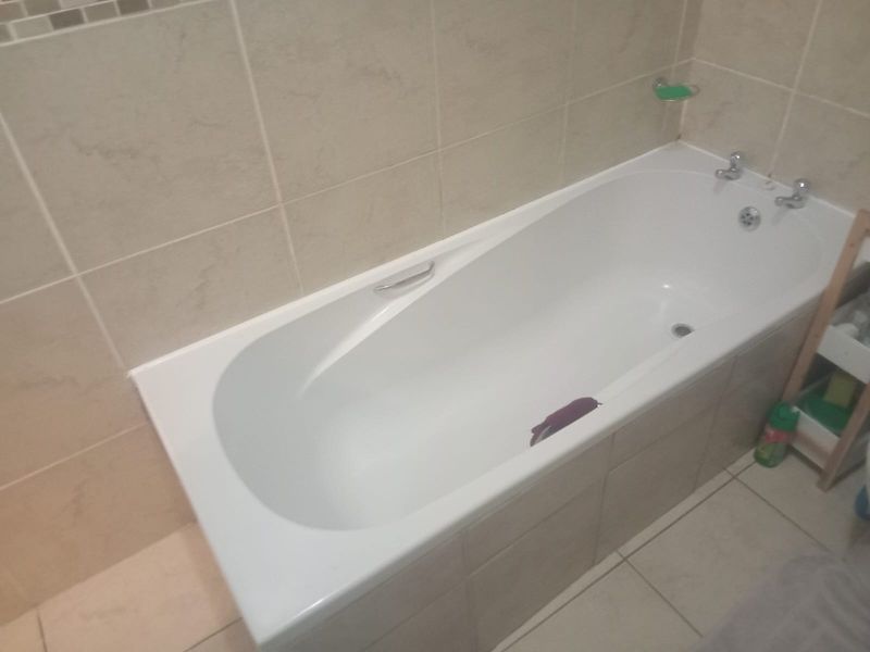 Neat & Secure 2-Bedroom Apartment in the Heart of Berea - Photo 8