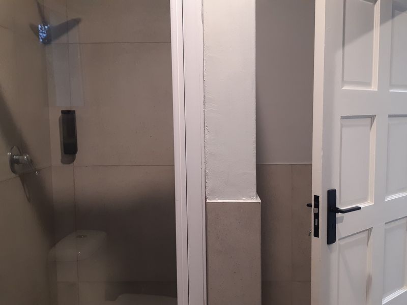 A Cozy and charming unit - Photo 4