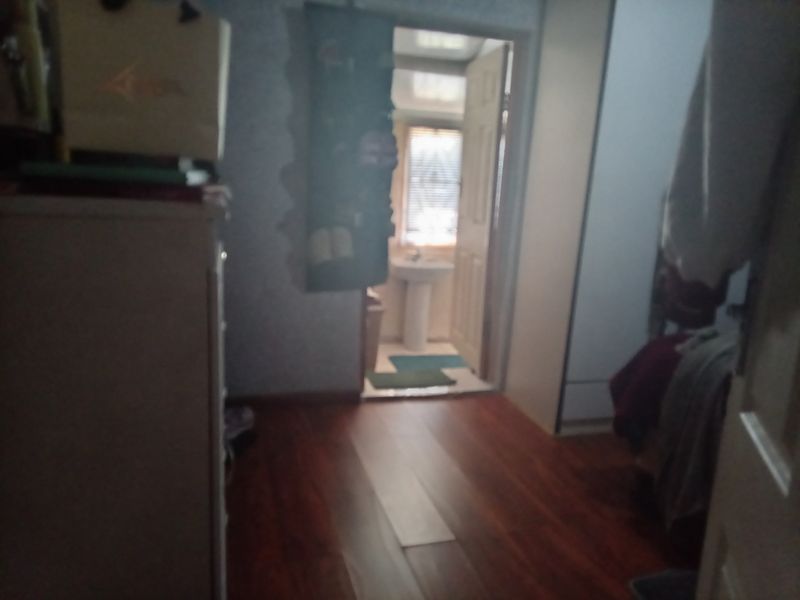 Charming 2-Bedroom Home with Flatlet – Prime Location - Photo 6