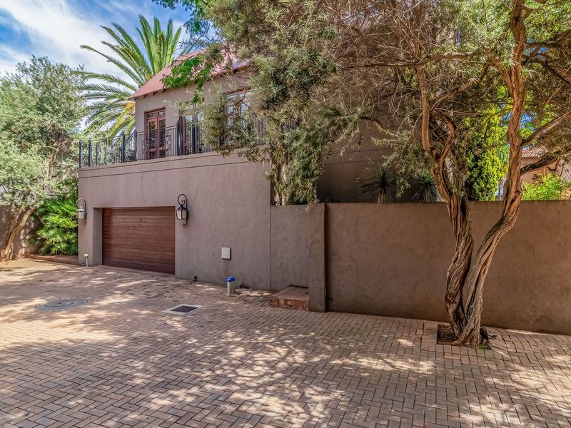 Classic and Classy Bedfordview Cluster - Photo 3