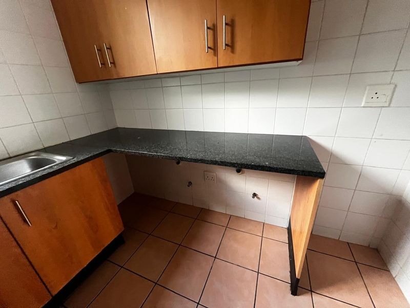 2 Bed 2 Bath For rent at Westminister Close - Photo 5