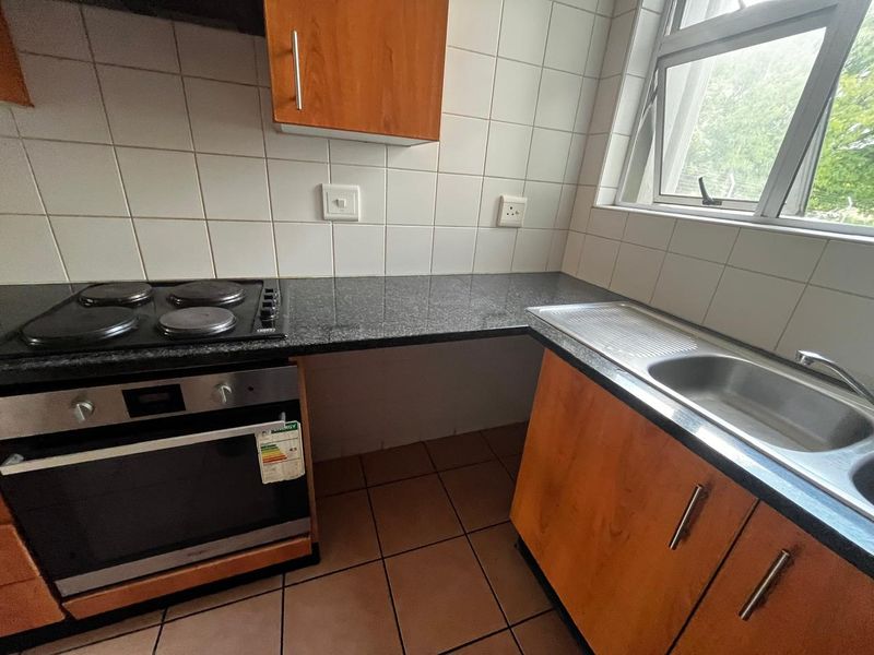 2 Bed 2 Bath For rent at Westminister Close - Photo 6