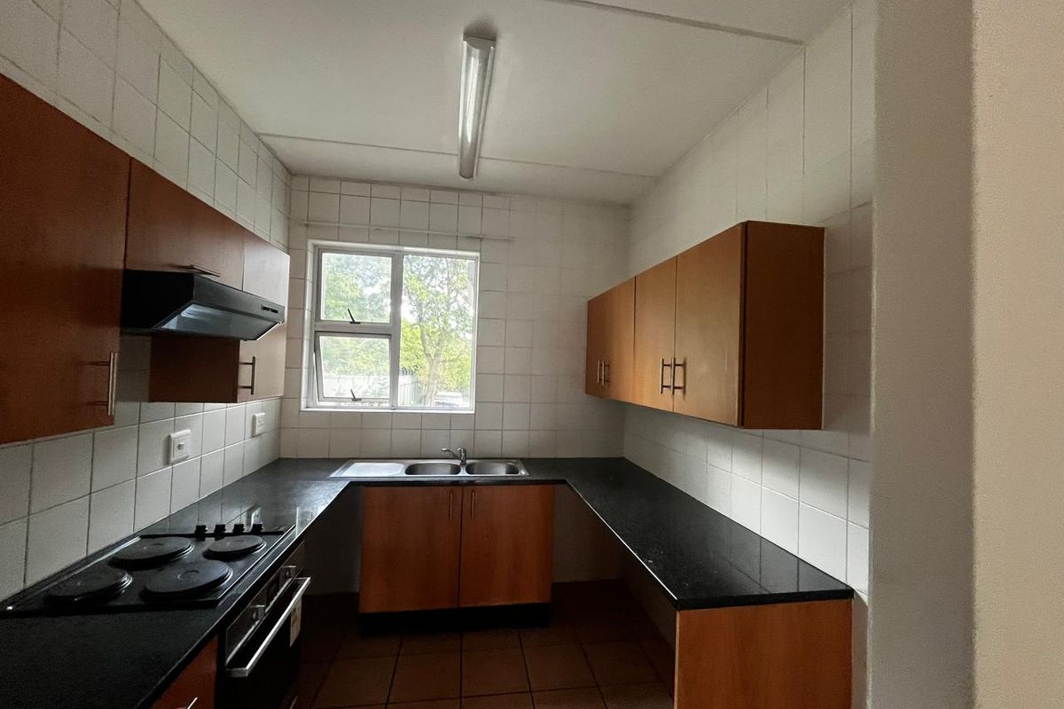 2 Bed 2 Bath For rent at Westminister Close - Photo 3