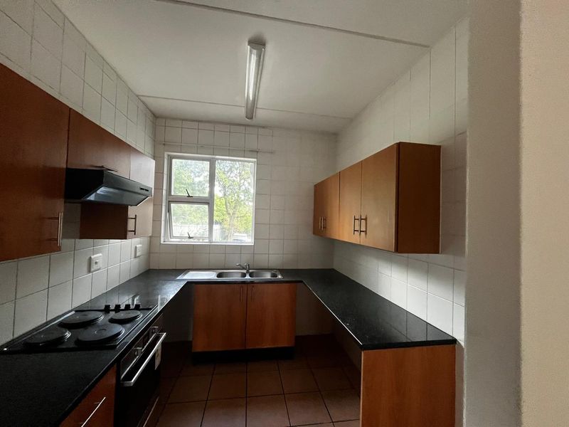 2 Bed 2 Bath For rent at Westminister Close - Photo 3