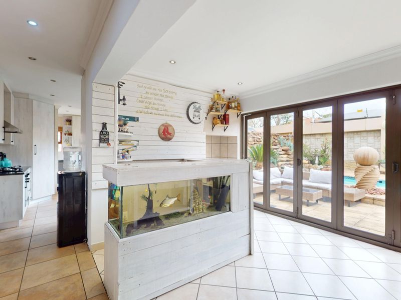 Home - True Lifestyle Living in a secure estate! - Photo 6