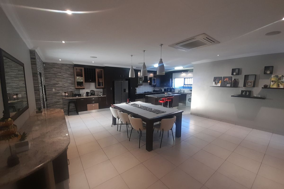 Modern Townhouse in SW 5 @ R14,850 - Photo 3