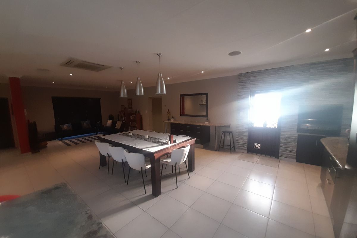 Modern Townhouse in SW 5 @ R14,850 - Photo 5
