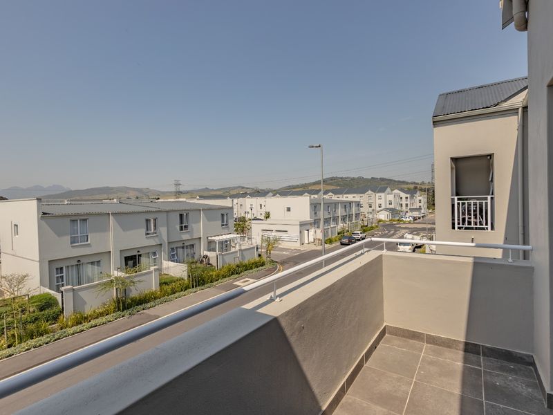 Modern 3 Bedroom home in Limietberg, Haasendal - Photo 2