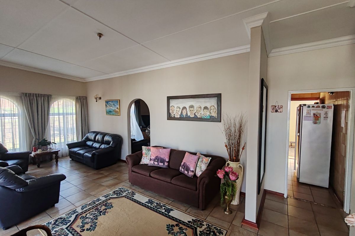 3 Bedroom House For Sale! - Photo 5