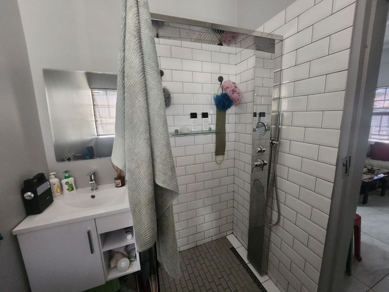 Sleek, Stylish & Secure – Modern 2-Bedroom Cluster Living at Its Finest - Photo 10