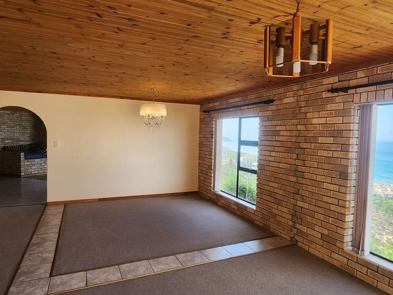 Where the ocean greets you daily - Photo 9